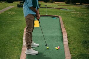 mini golf pricing and packages